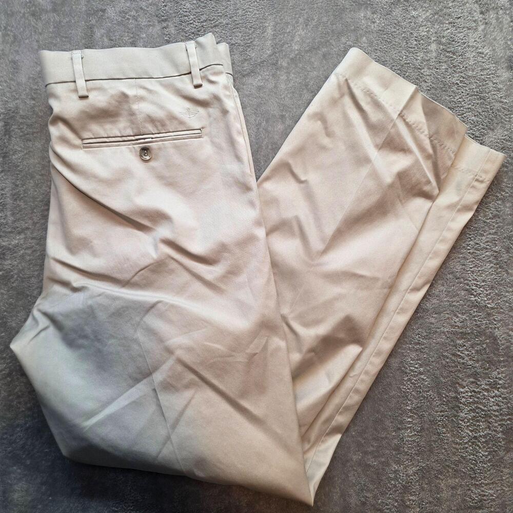 Dockers Khaki Pants Mens 34x32 Beige Iron Free Straight Fit Stretch Casual Chino